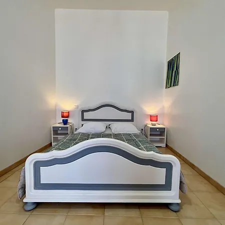 Ferienhaus Deux Maisons Renovees, 12 Couchages, Centre Pierre D'oleron - Fr-1-246a-348 *